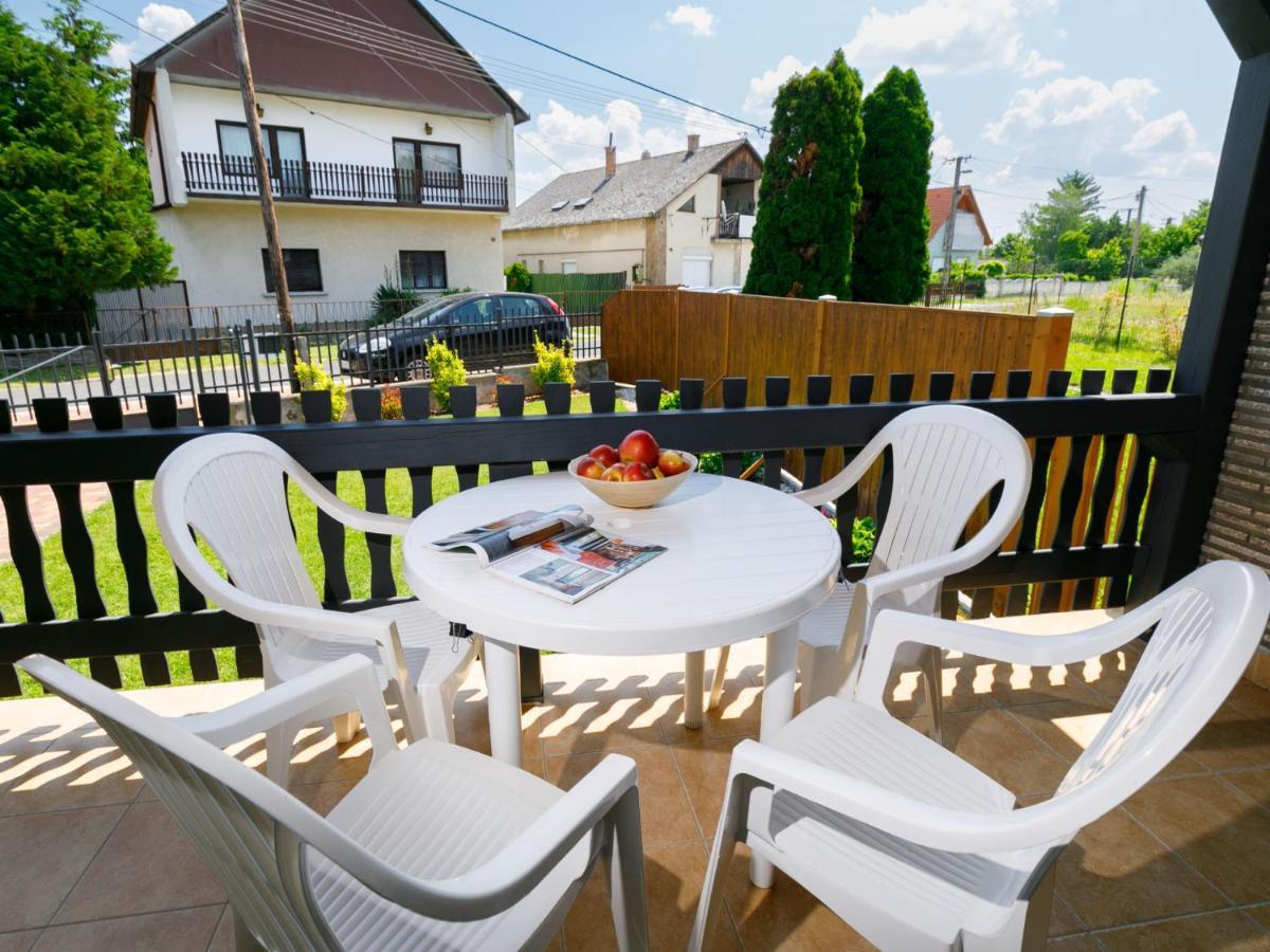 Holiday Home Hibiscus By Interhome Balatonkeresztur Exterior photo