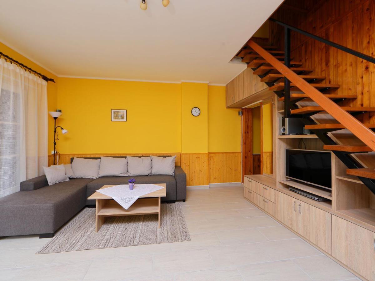 Holiday Home Hibiscus By Interhome Balatonkeresztur Exterior photo